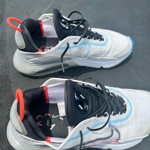 Nike Air Max 2090- Pure Platinum